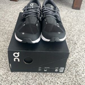 Brand new on cloud black shoes size 8